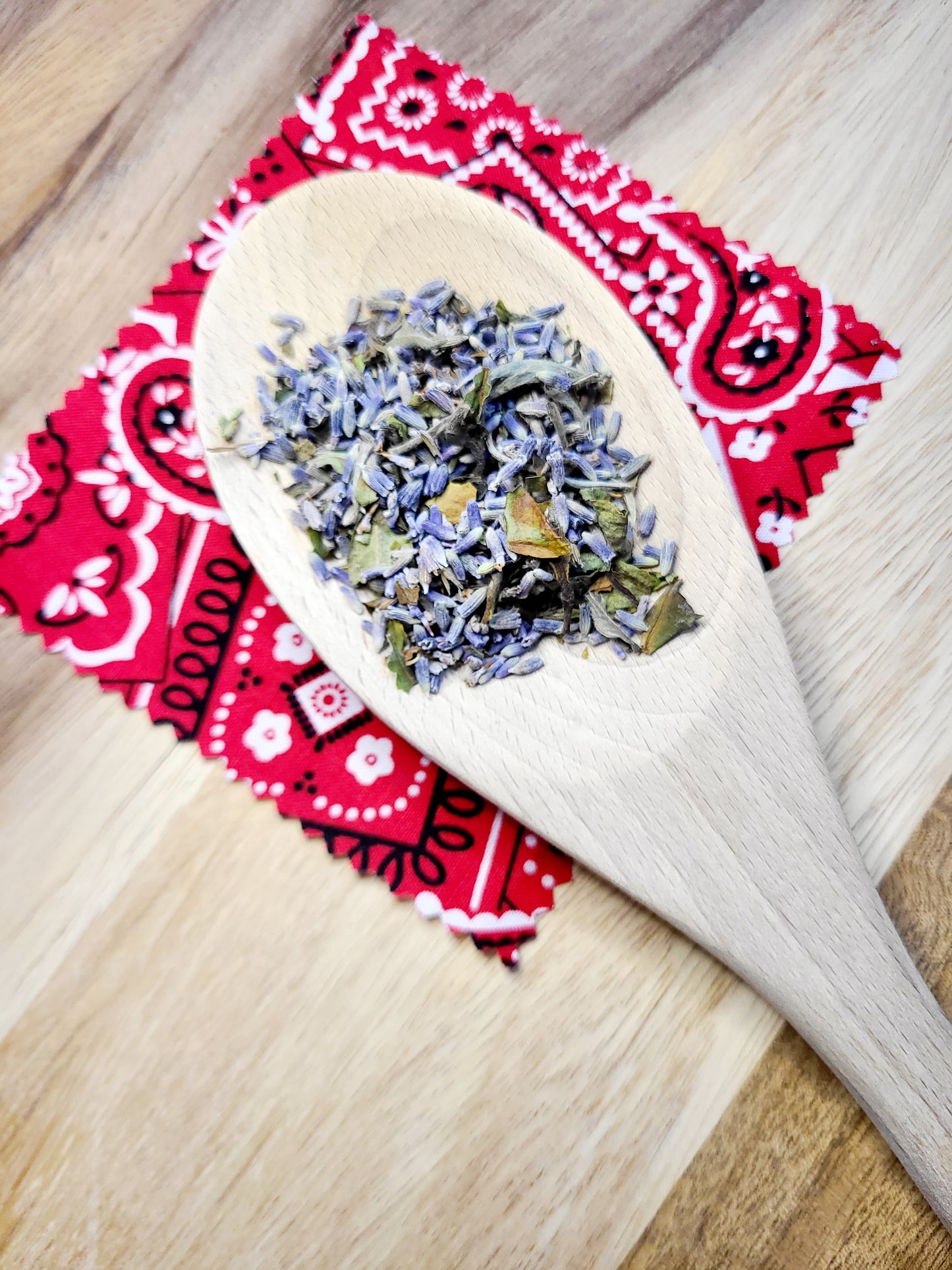 Keep Calm And Lavender On (Lavender White Loose Leaf Tea Blend)